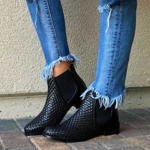 Bernie Mev Women's Zig Zag Ankle Bootie - Woven Fabric, Memory Foam, Side Zipper - View #10